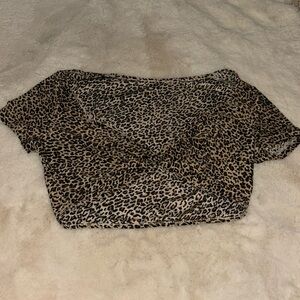 Cheetah cropped shirt